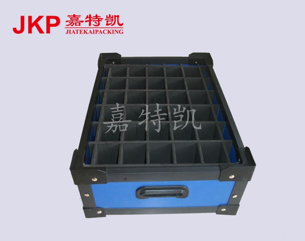 中空闆箱+隔闆+貼EVA泡棉