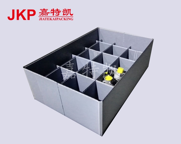 圍闆箱+中空闆隔闆内材